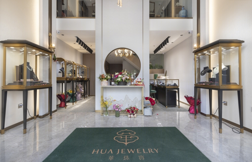 熙龙湾华·珠宝店 | 汉斯设计打造温润如玉的空间