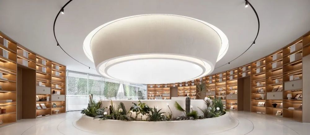 昆明世博一号销售中心 | 自然、艺术与空间的共生之旅