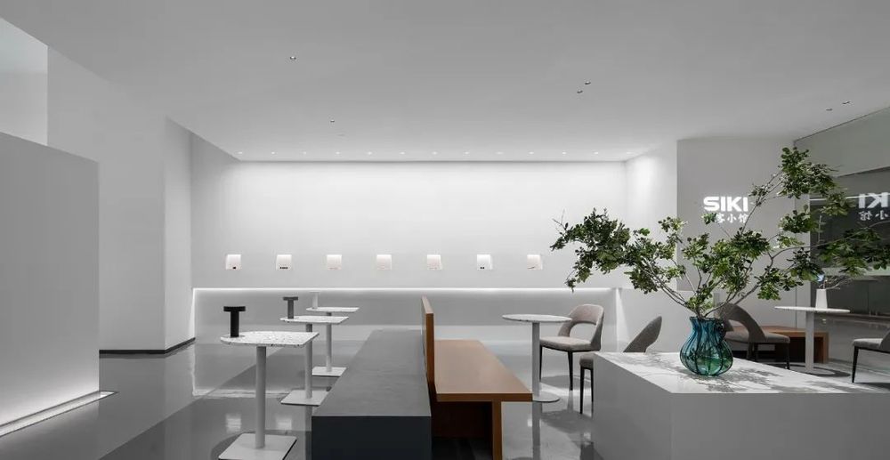 中山石客展厅 | 当代艺术谱写灯光价值