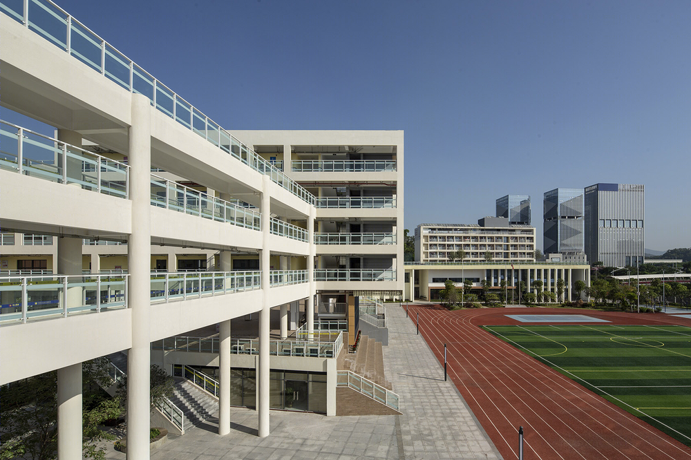 深圳光明新区凤凰学校 | 绿色生态校园，打造多元学习空间