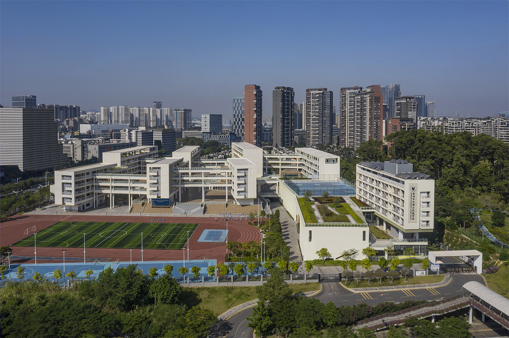 深圳光明新区凤凰学校 | 绿色生态校园，打造多元学习空间
