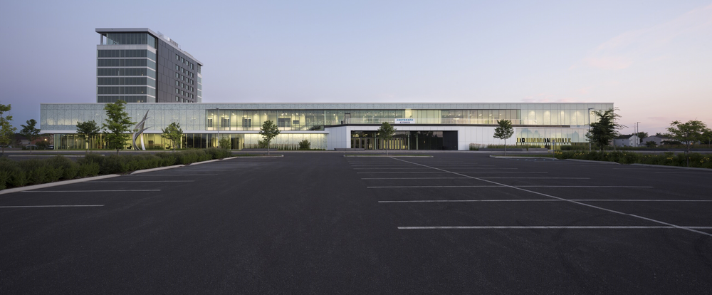 CCM2 Architectes 打造现代展厅设计，展现加拿大 Drummondville 的前卫魅力
