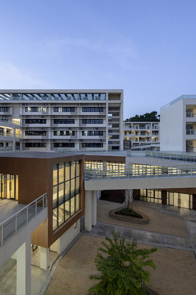 深圳光明新区凤凰学校 | 绿色生态校园，打造多元学习空间