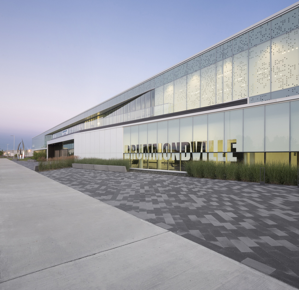 CCM2 Architectes 打造现代展厅设计，展现加拿大 Drummondville 的前卫魅力