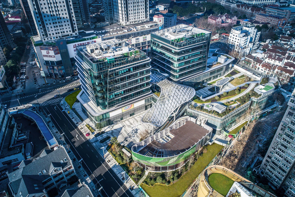 上海徐家汇中心 | 现代与传统共融的办公建筑典范