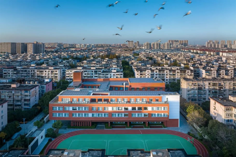 上海兰生复旦中学国和路校区 | 新旧共生的现代化校园设计