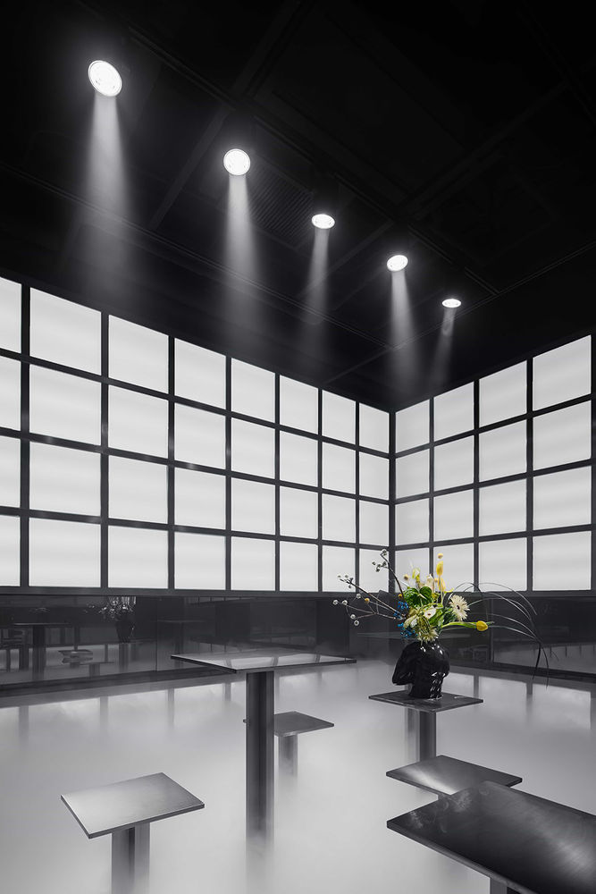 北京 dresscode 花店 | 60m²空间里的千面花殿