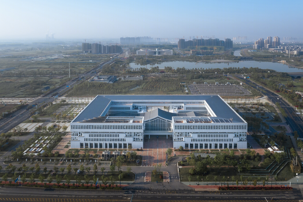 合肥肥东县政务服务中心——现代徽派阳光政务空间