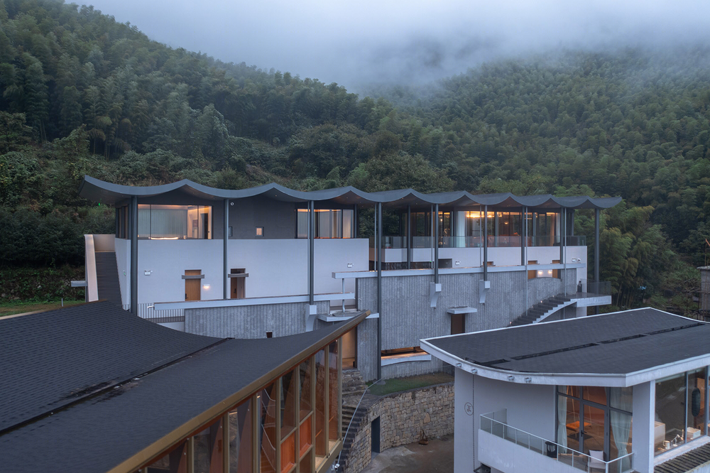 桐庐雨屋民宿 | 顺水六式重力与雨水的显形表达