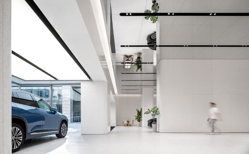 深圳蔚来中心 | NIO House 的现代艺术展示空间