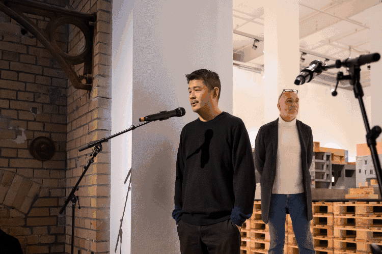 如恩个展 | 反思型怀旧，柏林
