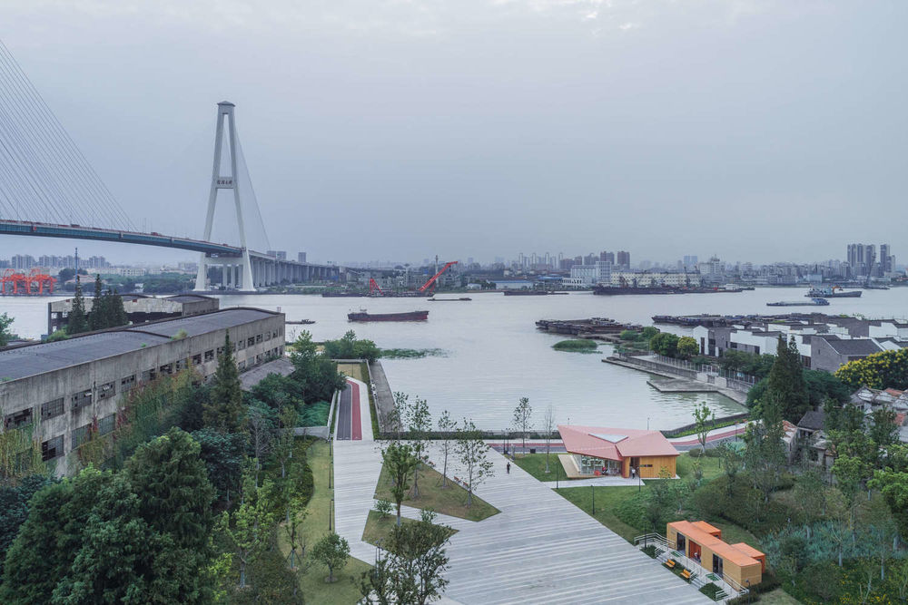 上海东岸“江景服务驿站”