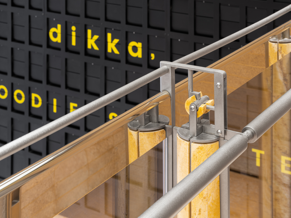Dikka Bakery 概念店 | 构成感的叠加与光线的完美结合