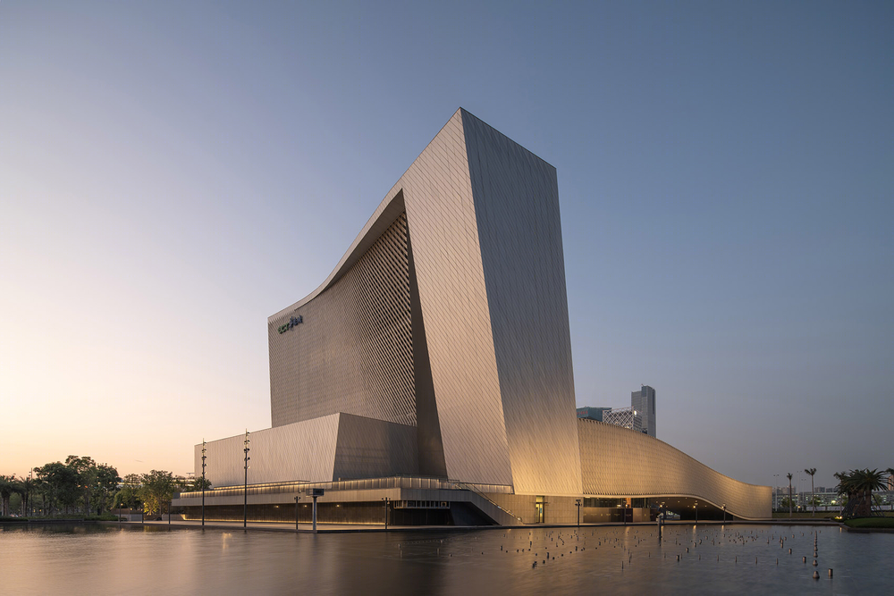 Rocco Design Architects Associates’s Performing Arts Centre，深圳宝安文化区旗舰建筑