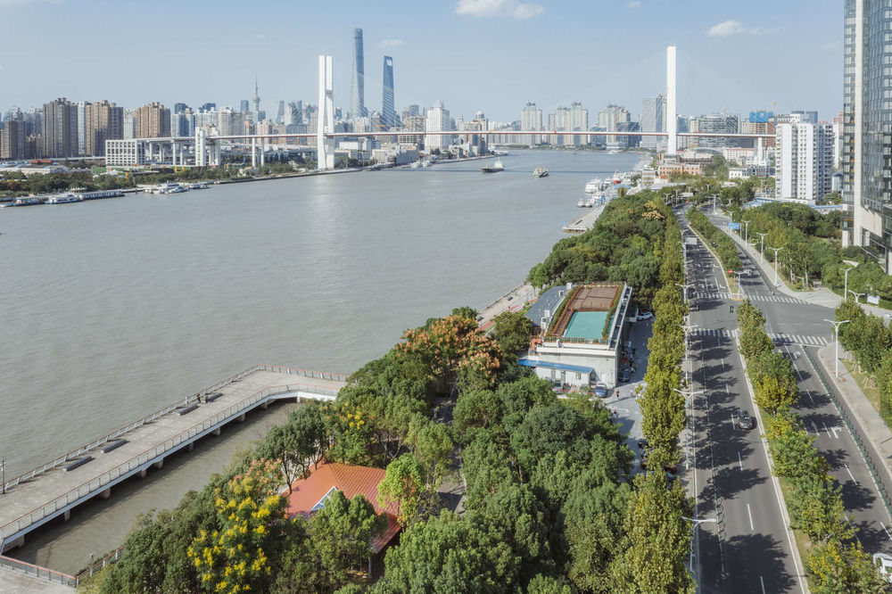 上海东岸“江景服务驿站”