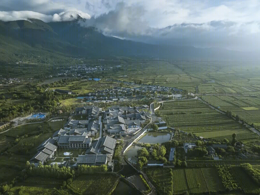 丽江 Club Med 度假村 | 雪山下的建筑诗篇