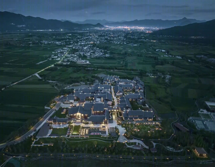 丽江 Club Med 度假村 | 雪山下的建筑诗篇