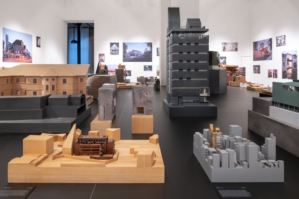 如恩个展 | 反思型怀旧，柏林