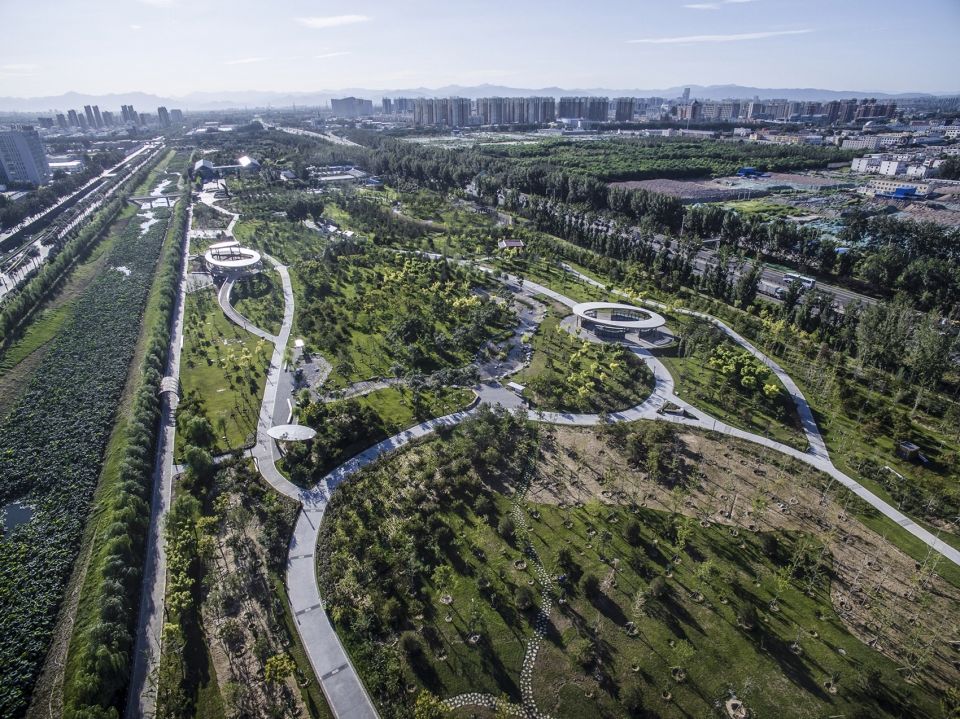 北京大兴生态文明教育公园 | 线性叙事的空间结构