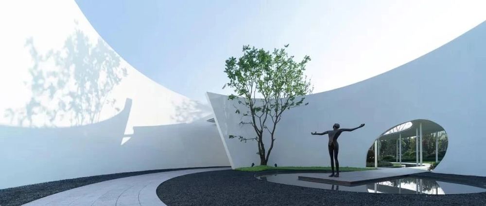 梦幻山城 | 荣盛鹿山府销售中心设计解析