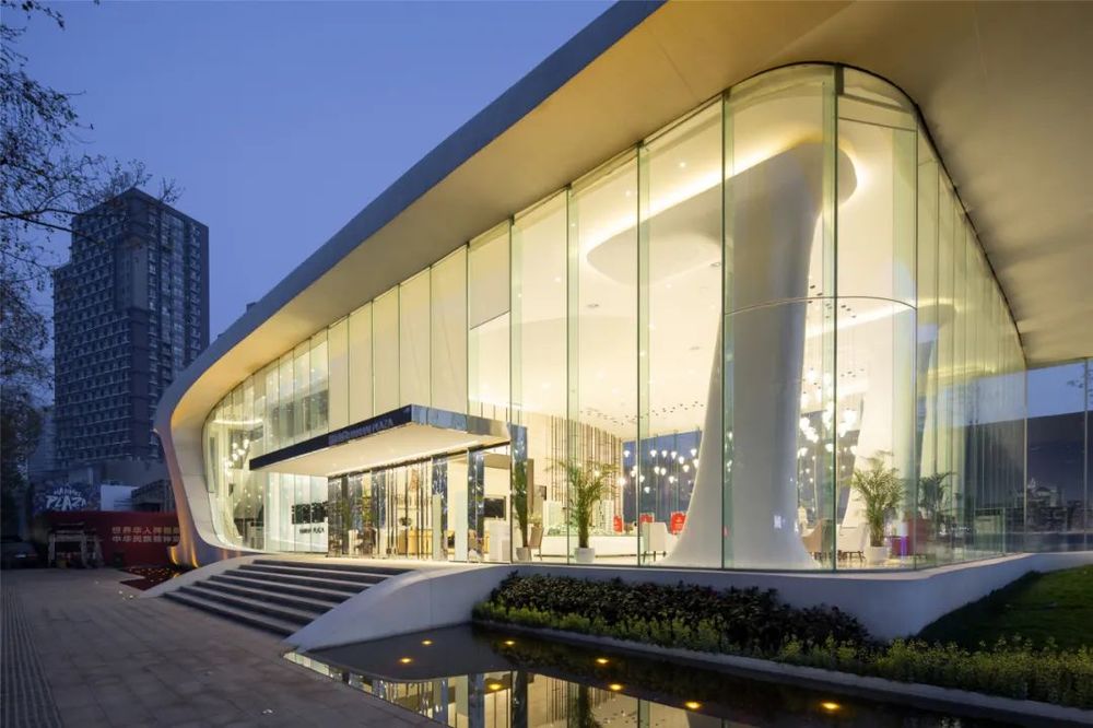 郑州瀚海·海尚广场 | 液态建筑理念，革新都市街市生活