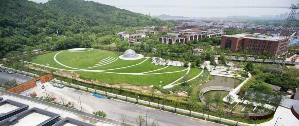 杭州劝学公园 | 绿色生态与高压线共生的设计奇迹