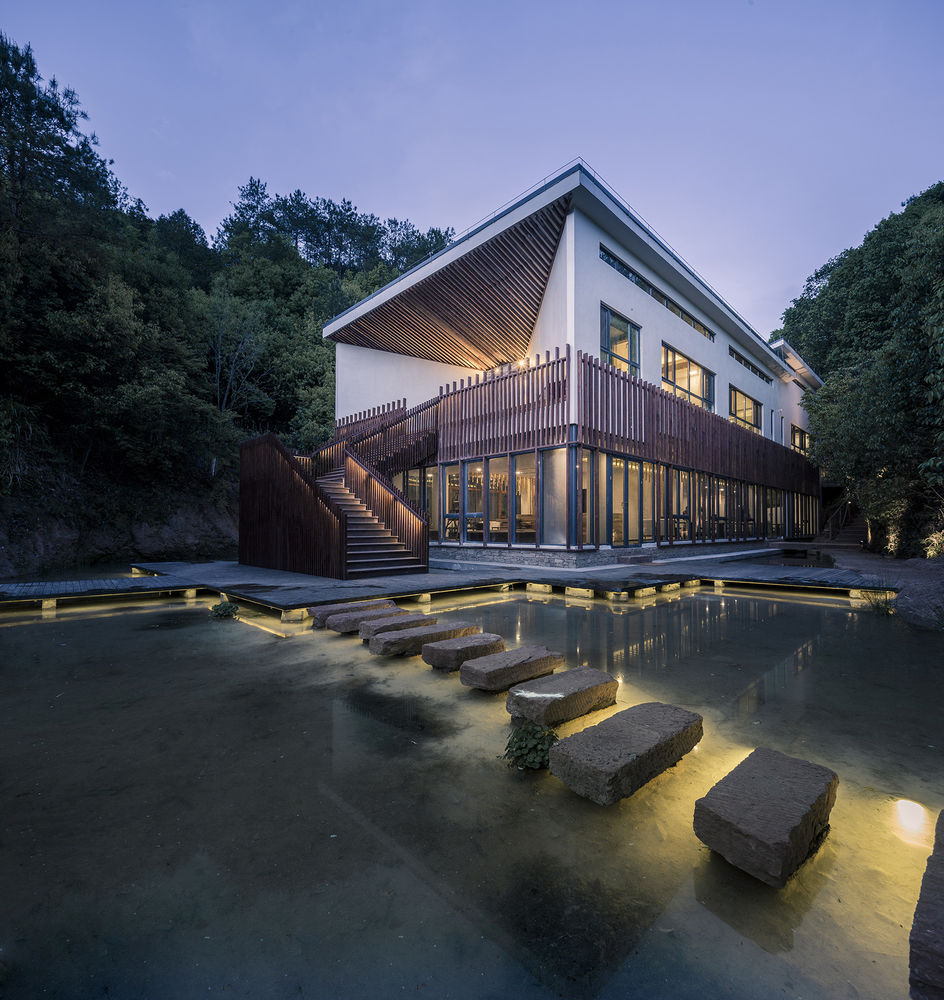 多向界建筑设计——双溪书院
