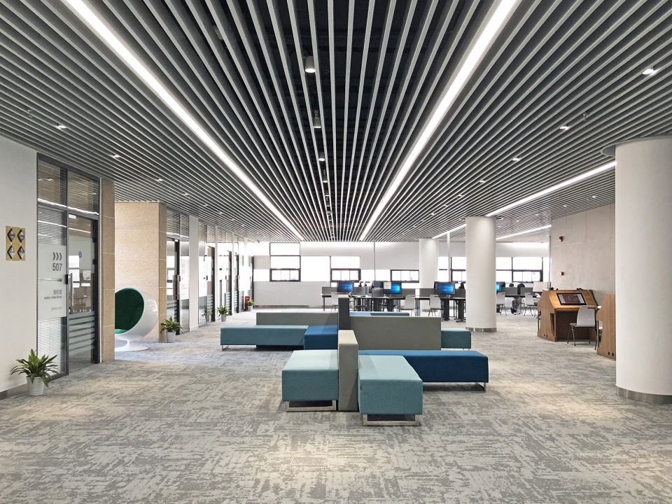地质大学图书馆 | 未来城校区的地标性容器