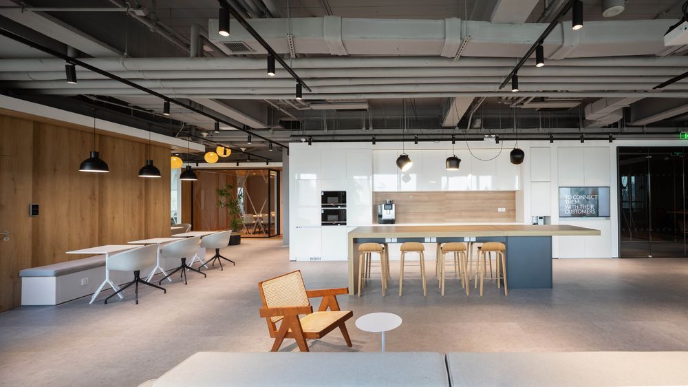 Ascential Office | 工业风格办公空间设计