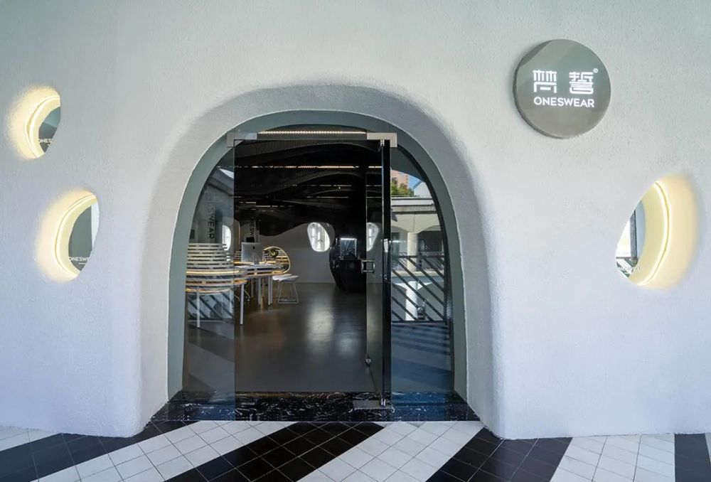 苏美尔星球 KR-π铂金矿坑寻宝——梵誓珠宝上生新所店