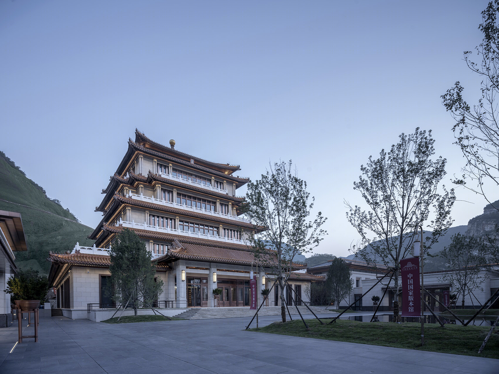 中国国家版本馆中央总馆 | 生态修复下的现代建筑典范