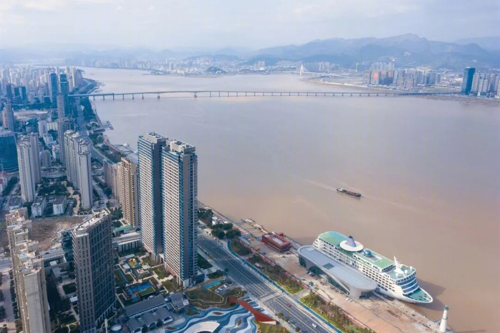 温州万科时代中心 | 山水城市，江色琉璃
