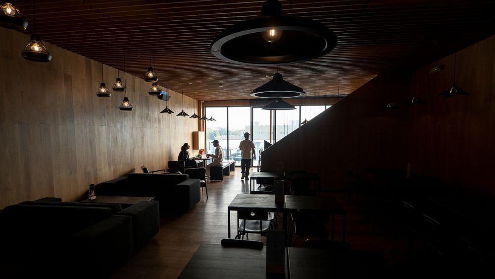 '返璞归真'咖啡店 | 英式设计打造沙特阿拉伯现代咖啡文化