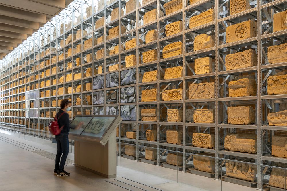 Foster + Partners 打造罗马古文物新博物馆，NarboViaMuseum