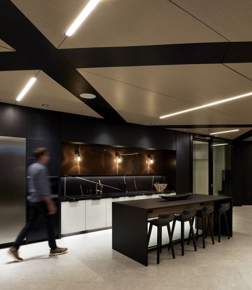 芝加哥 DIRTT 体验中心展厅和办公室设计，突破边界的创新之作