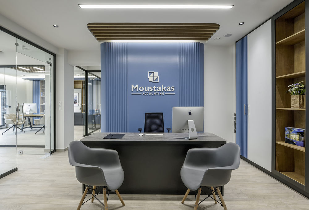 Moustakas Accounting Offices | 开放式设计打造现代舒适办公空间