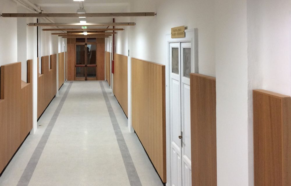 颠覆传统的地下空间利用——意大利撒丁岛中学实验室改造