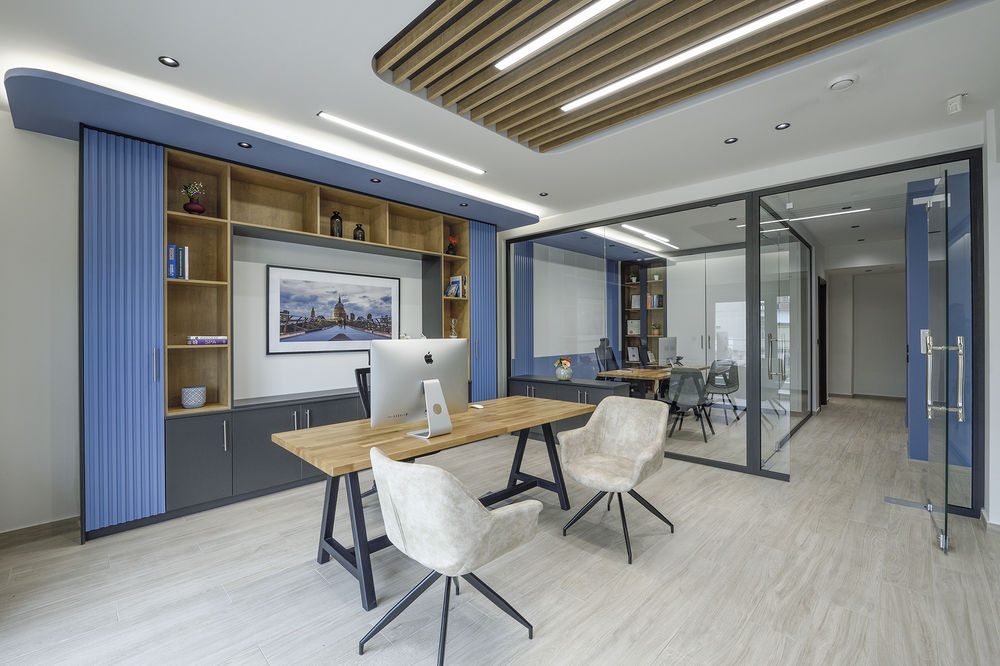 Moustakas Accounting Offices | 开放式设计打造现代舒适办公空间
