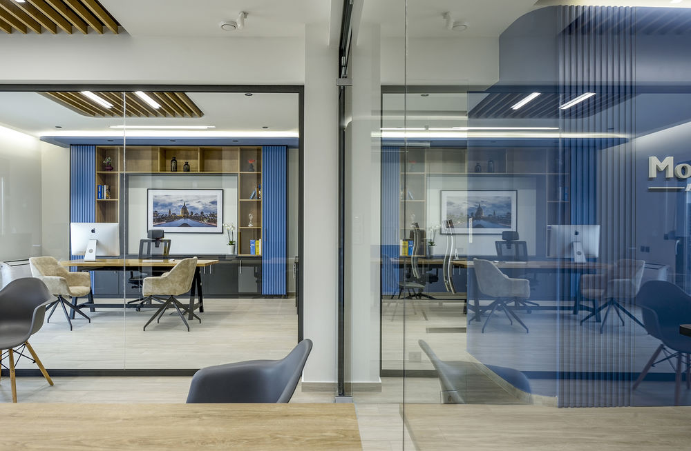 Moustakas Accounting Offices | 开放式设计打造现代舒适办公空间