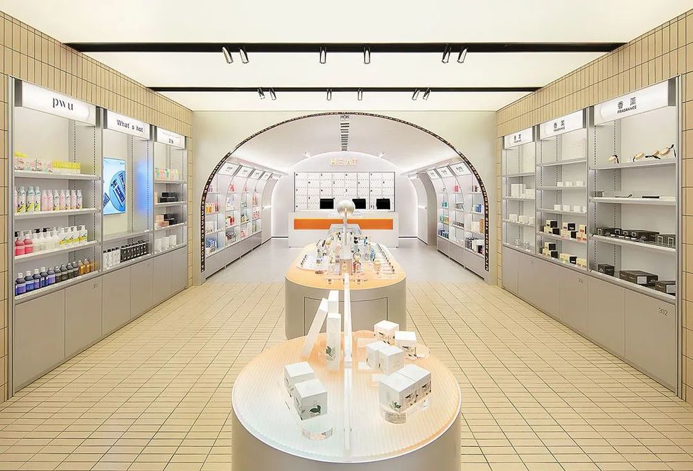 喜燃南京体验店 | 情报局主题的室内空间设计