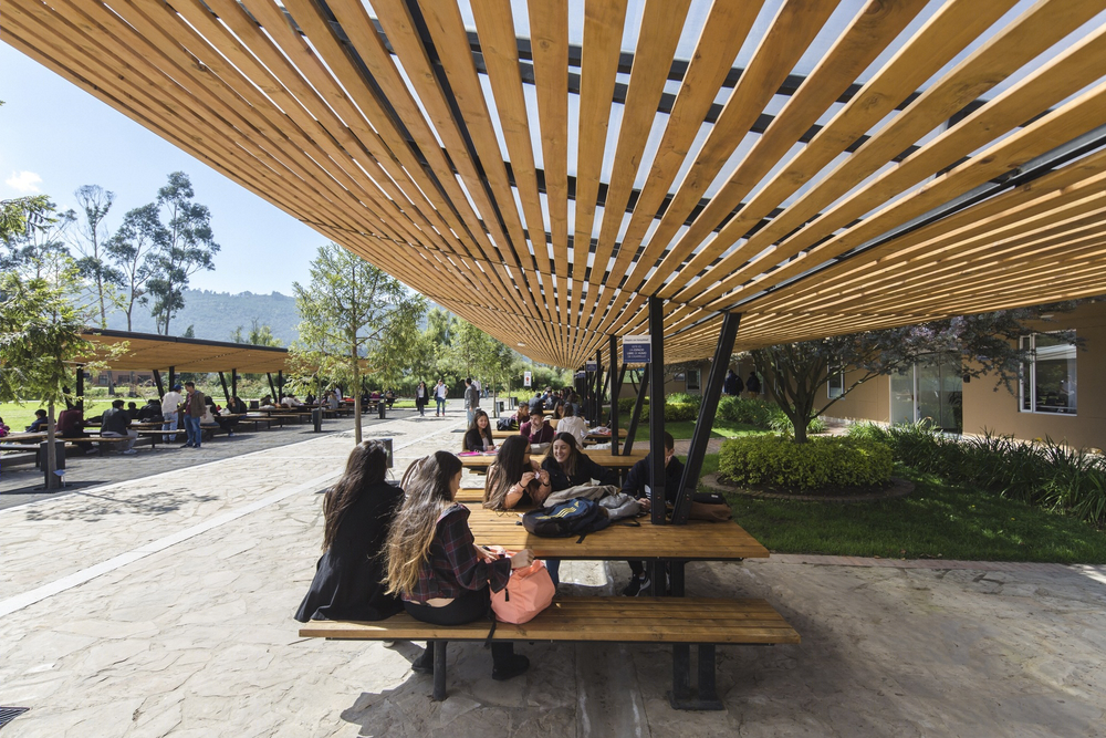 UdeB Arquitectos 打造大学校园综合福祉计划
