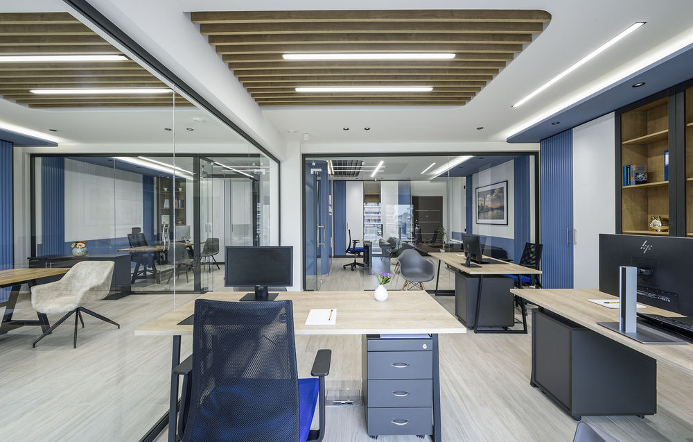 Moustakas Accounting Offices | 开放式设计打造现代舒适办公空间