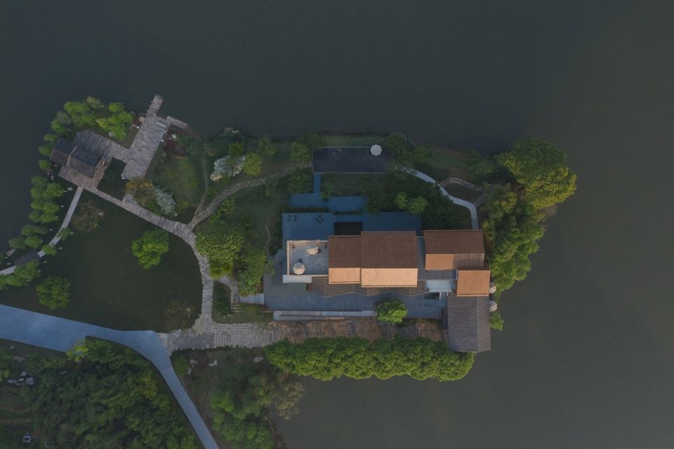 沙金小学改造 | 废弃校园的生态重生