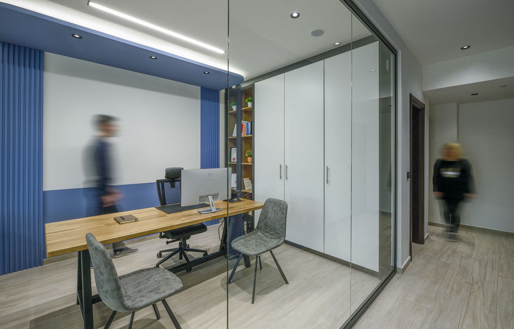 Moustakas Accounting Offices | 开放式设计打造现代舒适办公空间