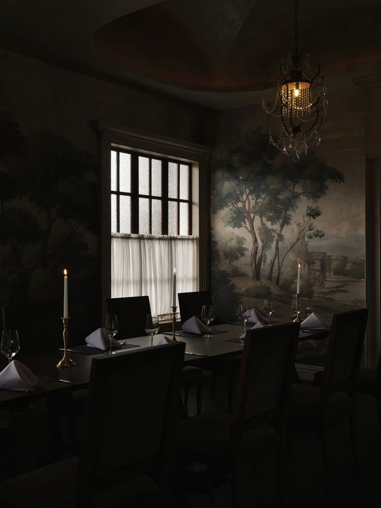 奥斯汀花园餐厅，百年历史建筑的现代重生