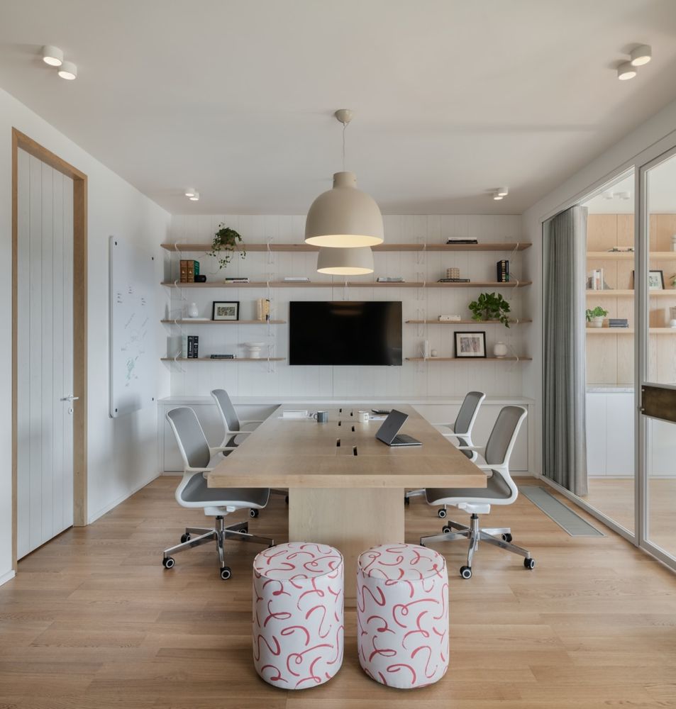 Melike Ovet Interior Design 打造温馨现代的伊斯坦布尔律师楼