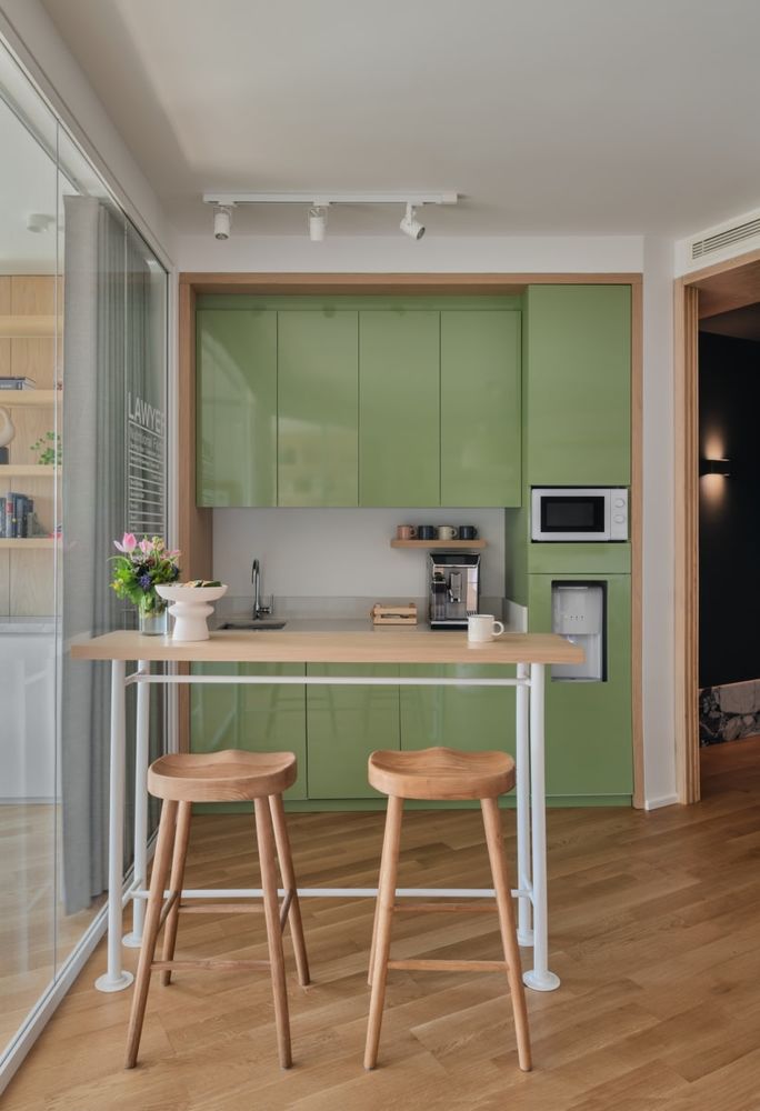 Melike Ovet Interior Design 打造温馨现代的伊斯坦布尔律师楼