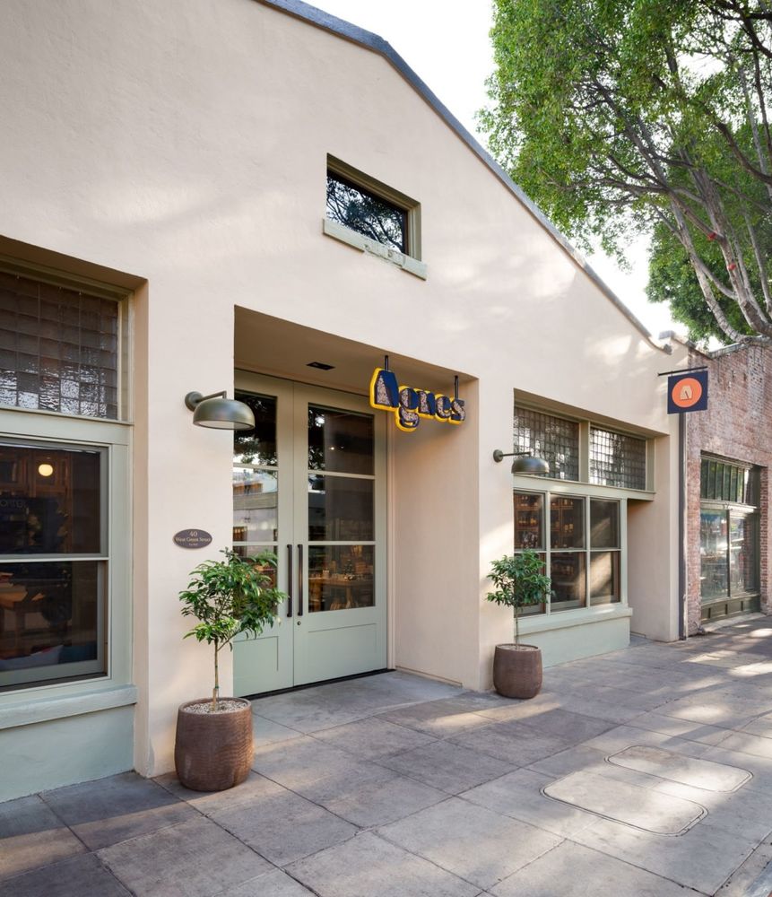 历史建筑改造 | Agnes Restaurant & Cheesery 西餐厅的现代与传统完美融合