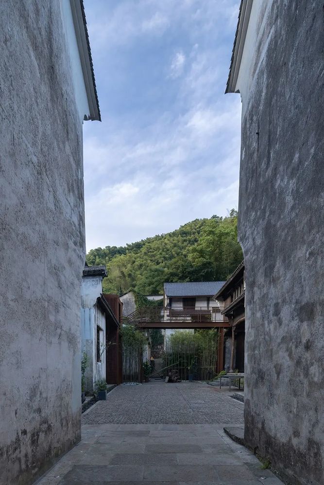 传统与现代融合的东山村纸博物馆