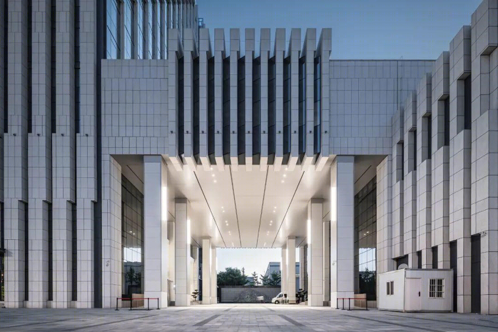 西安普汇中金国际中心 | 微小建筑的宏大更新